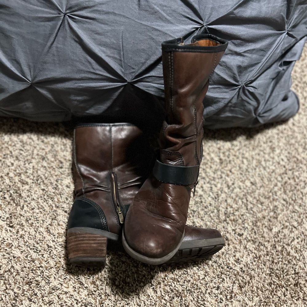 Pikolinos boots